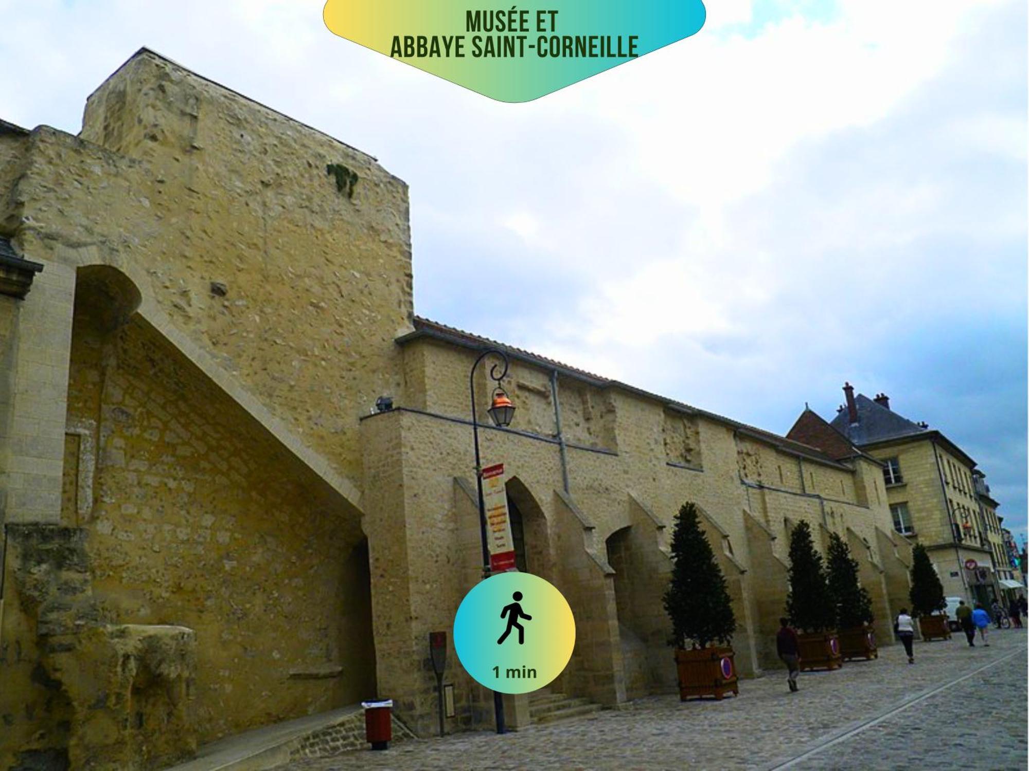 Le Corneille - Ideal Pros & Couples - Centre Historique - Chateau 5Min - Gare 10Min - Au Calme - Fibre コンピエーニュ エクステリア 写真