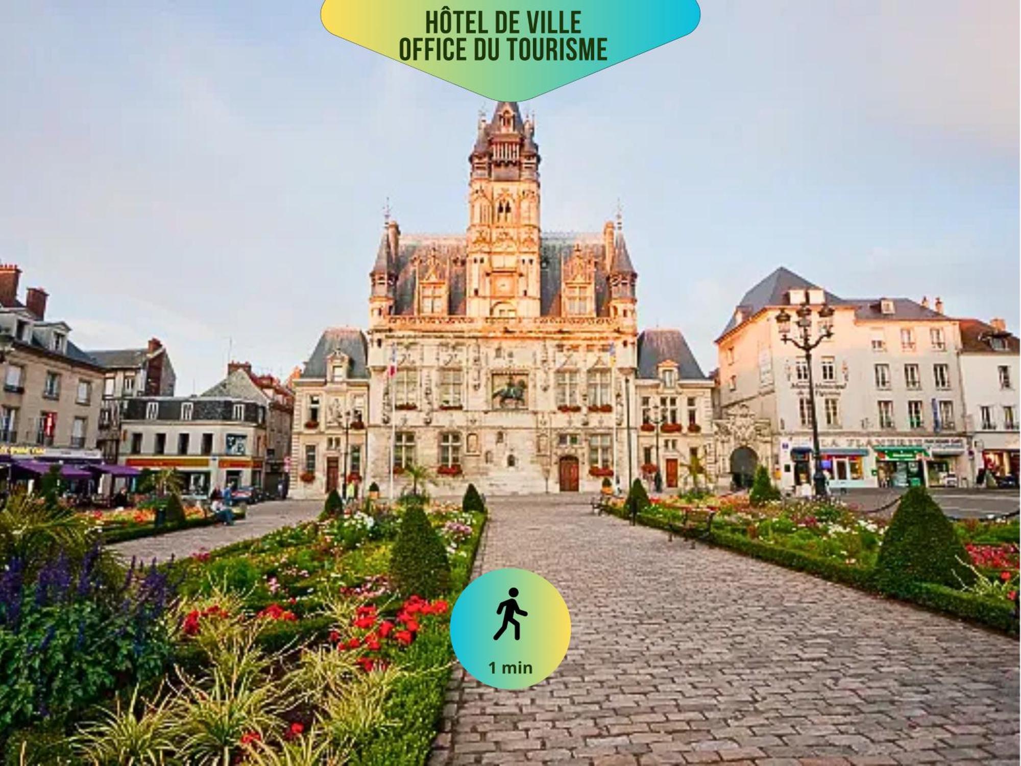 Le Corneille - Ideal Pros & Couples - Centre Historique - Chateau 5Min - Gare 10Min - Au Calme - Fibre コンピエーニュ エクステリア 写真